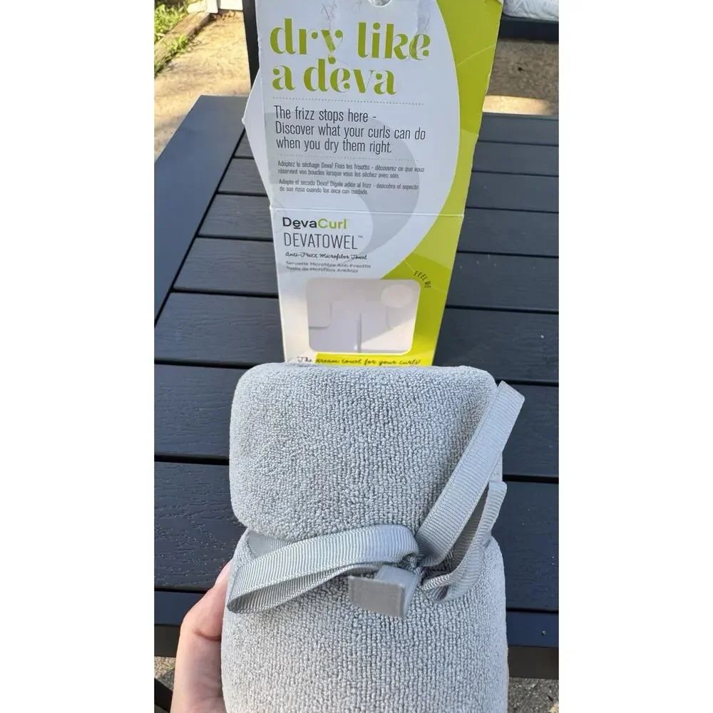 Devacurl Devatowel Anti-frizz Microfiber Hair Towel